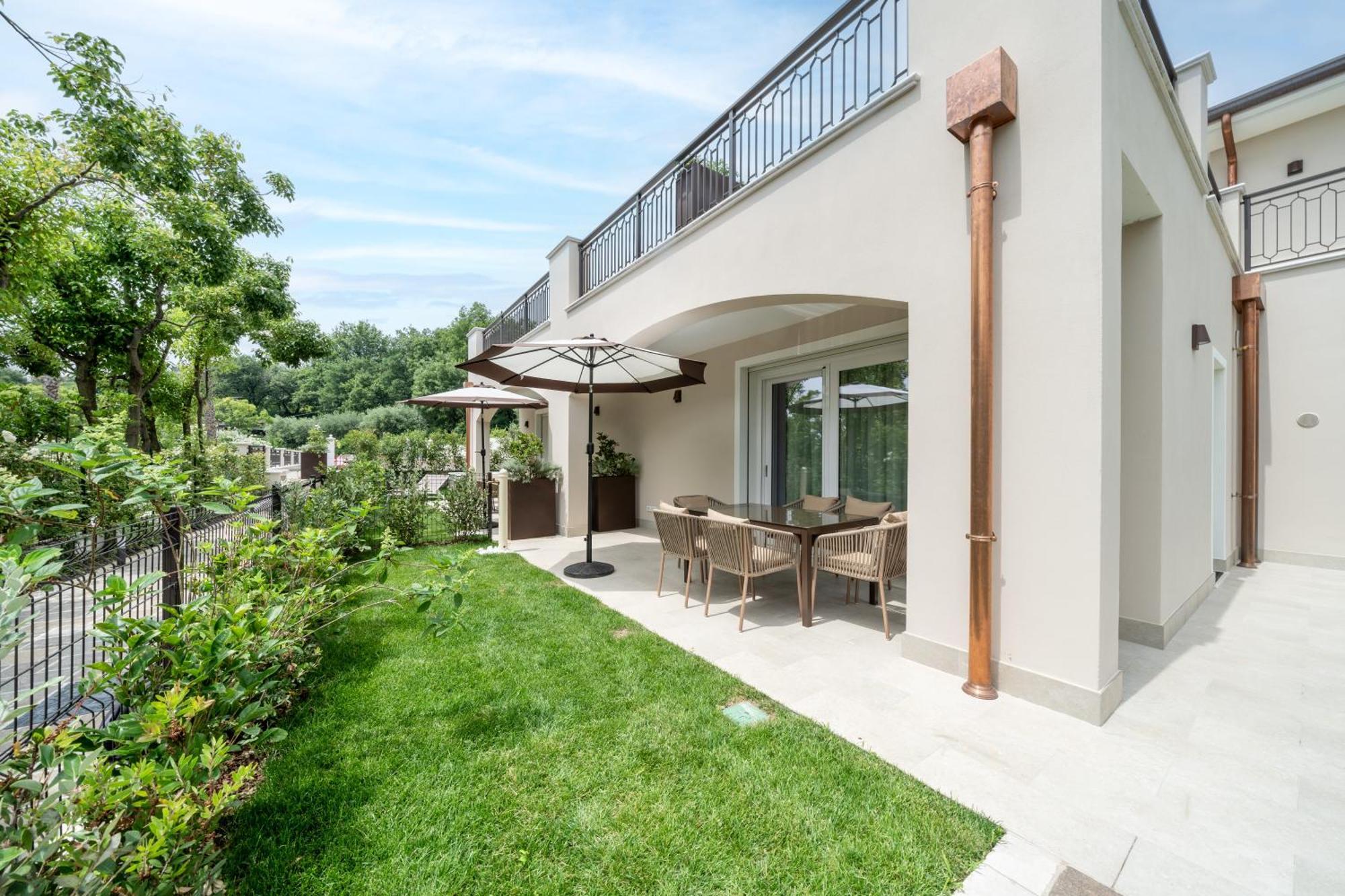 Villa Silvia Apartments 圣菲利斯·德尔·贝纳茨 外观 照片