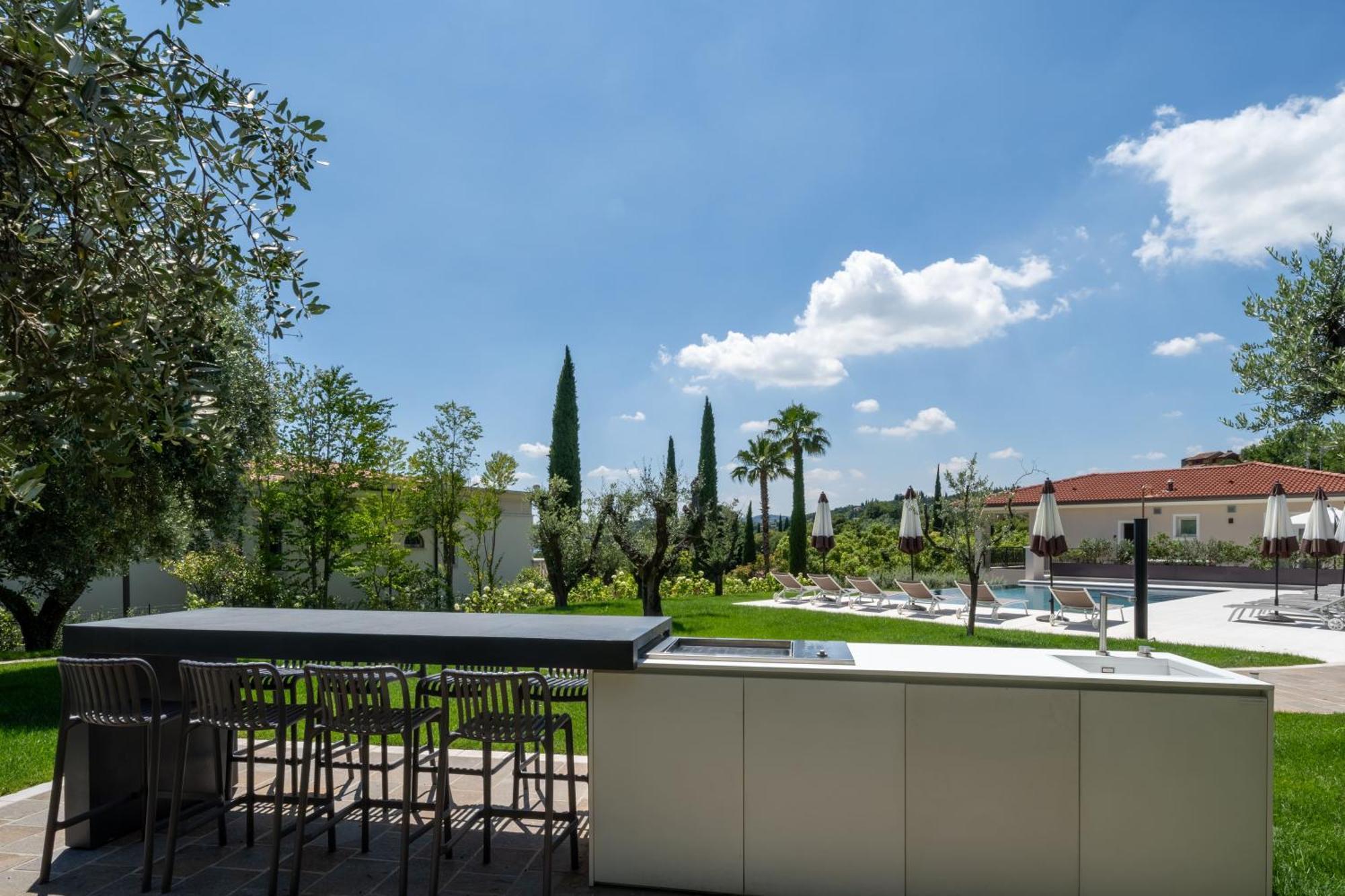 Villa Silvia Apartments 圣菲利斯·德尔·贝纳茨 外观 照片